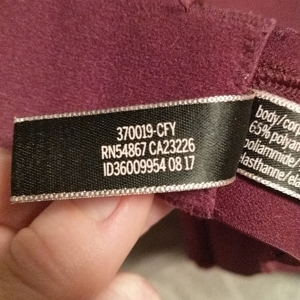 NWOT Victoria's Secret Quilted Satin Push up 34DD - Picture 10 of 11